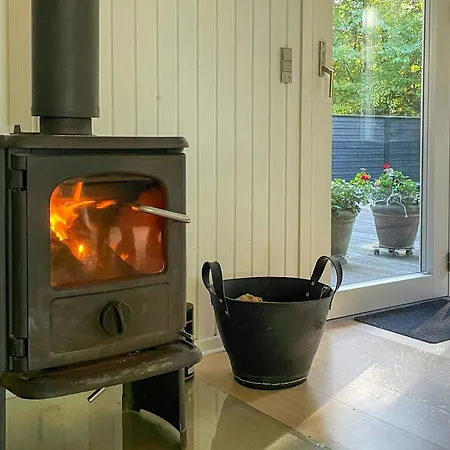 Nature Retreat With Fjord Views Near * Spottrup