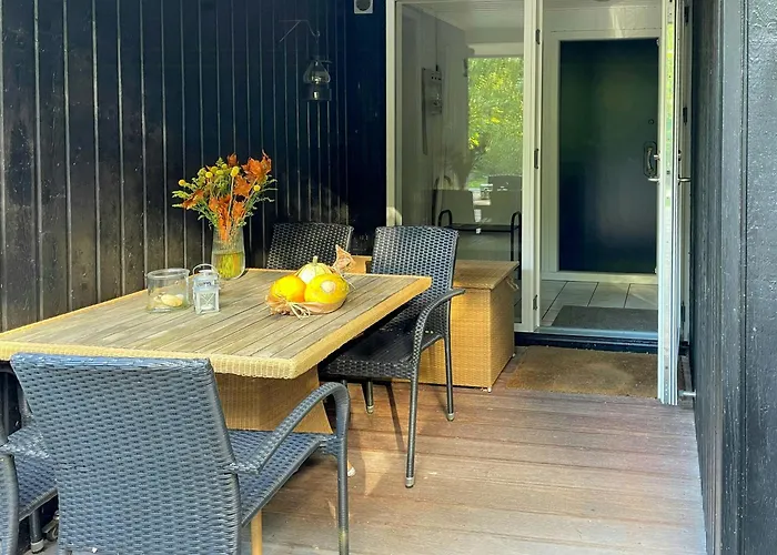 Prázdninový dům Nature Retreat With Fjord Views Near Spottrup